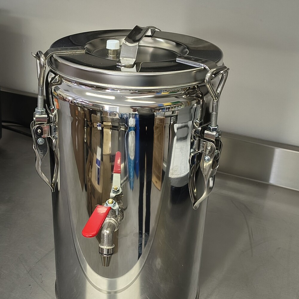 Nerezová Termovárnice 5 ltr.s chromovým kohoutem